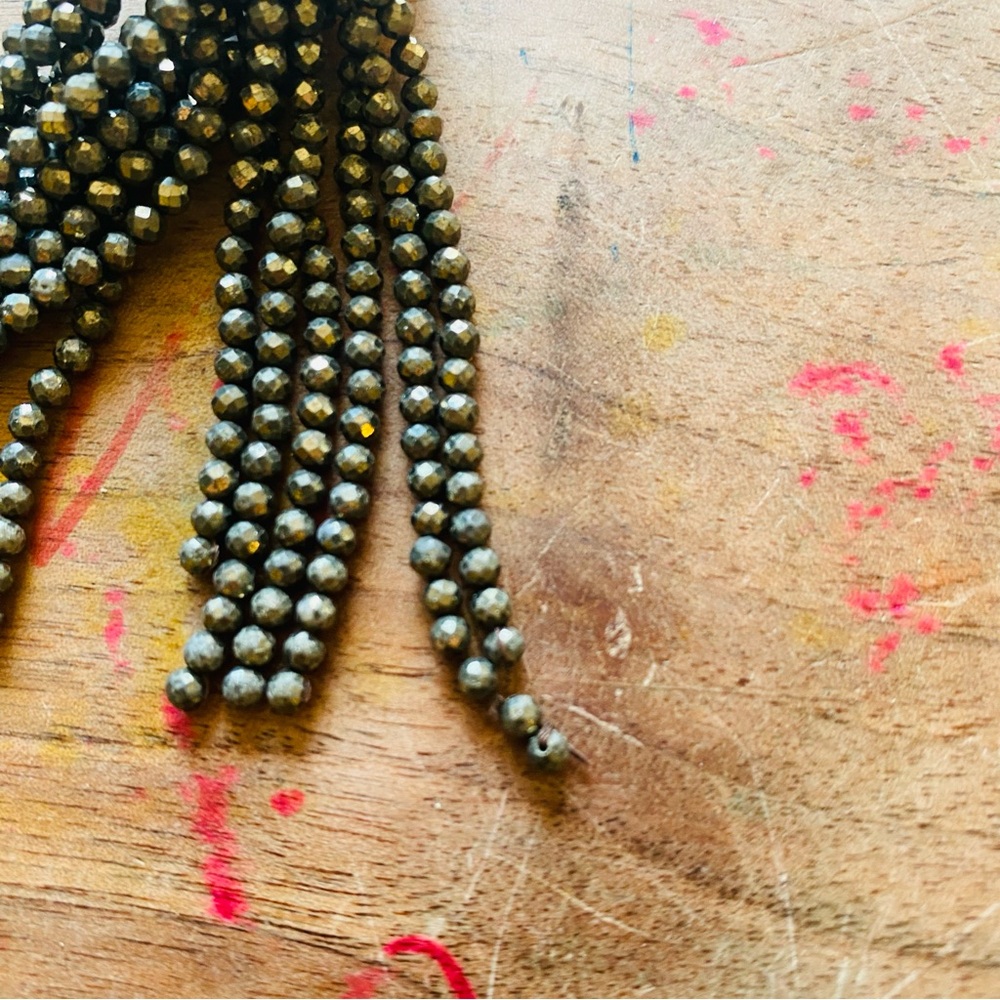 Kendra Scott Tatiana Necklace - Picture 5 of 8